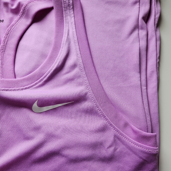 NIKE Dri-Fit racer back tank - Picture 4 of 5